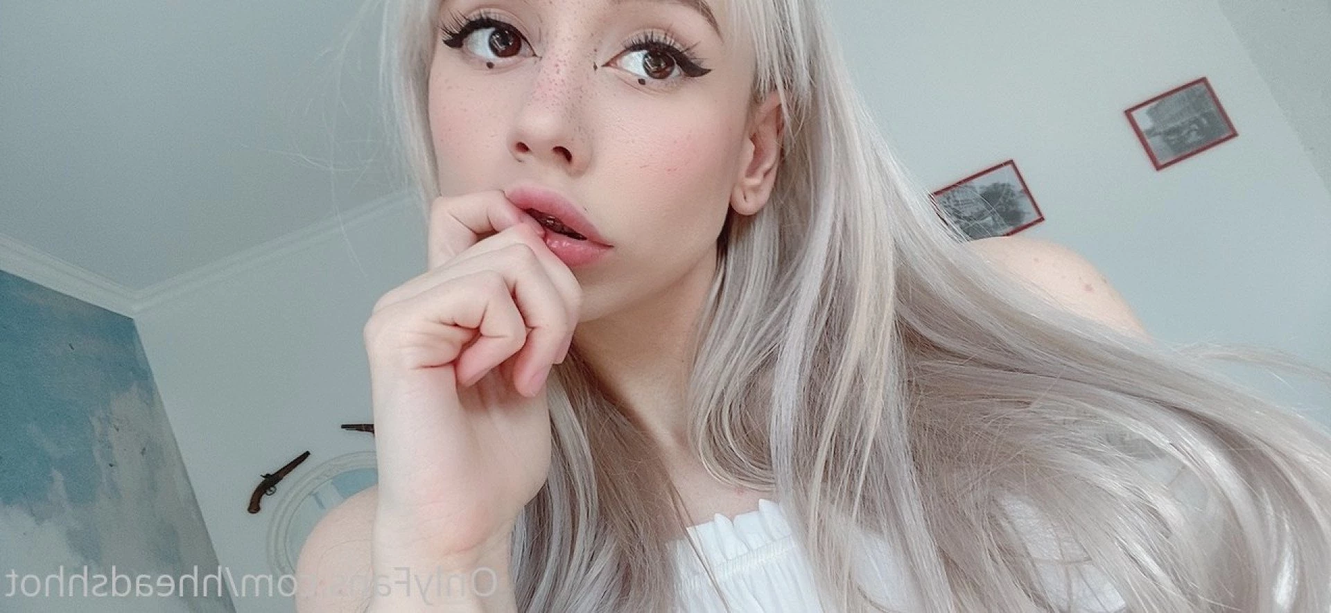 💜AliceBong🧡Wet Girl💦XXX💓 [ hheadshhot ] Onlyfans leaked photo 484401 on Hotleaks.tv