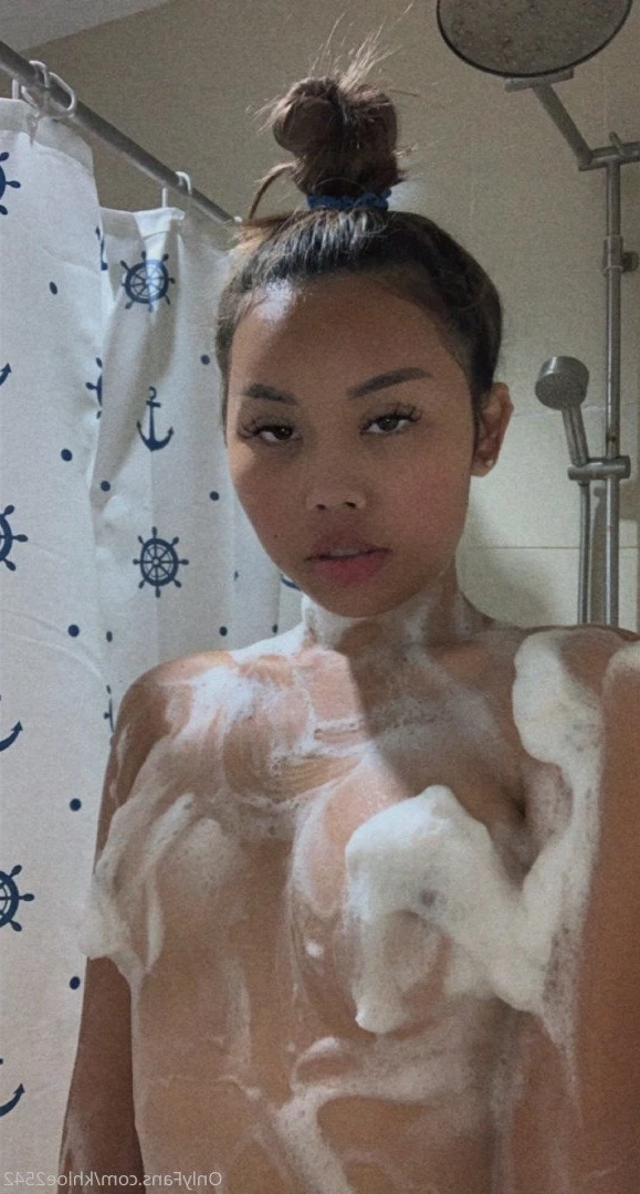 Khloe [ khloe2542 ] Onlyfans leaked photo 5463033 on Hotleaks.tv