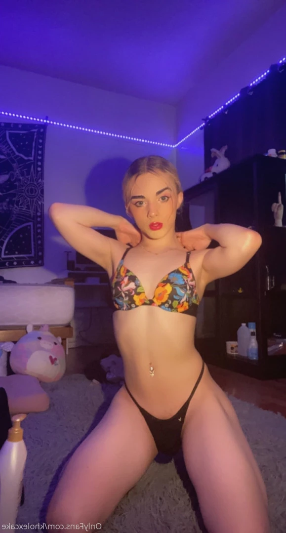 Khloe Cake [ kholexcake ] Onlyfans leaked photo 11147632 on Hotleaks.tv