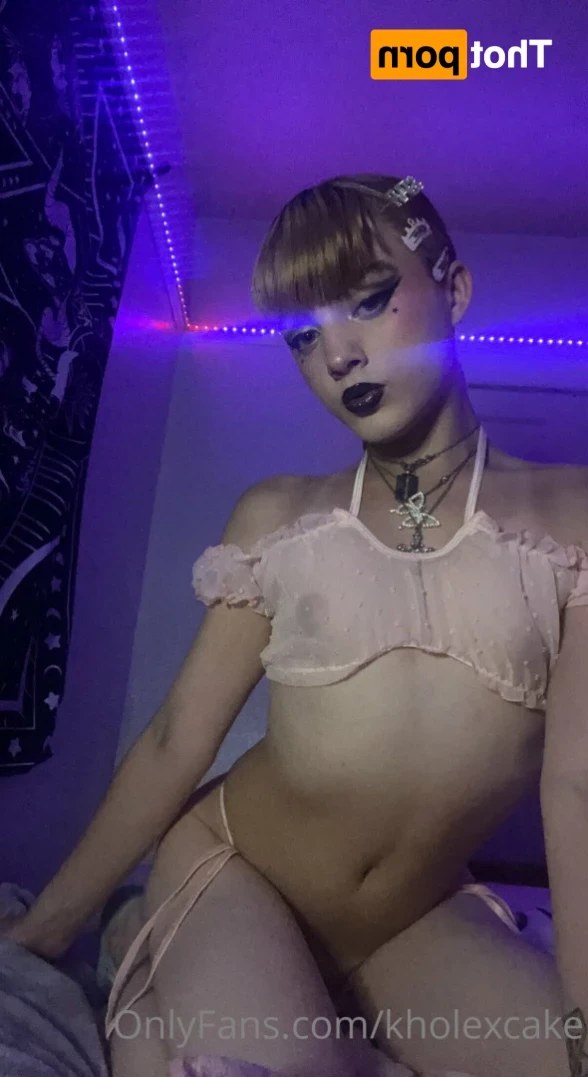 Khloe Cake [ kholexcake ] Onlyfans leaked photo 14546321 on Hotleaks.tv