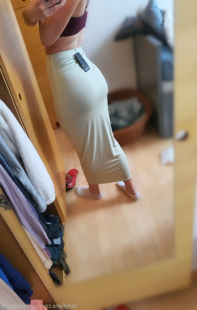Kiki 🌹 [ kikigoddess ] Onlyfans leaked photo 5626402 on Hotleaks.tv