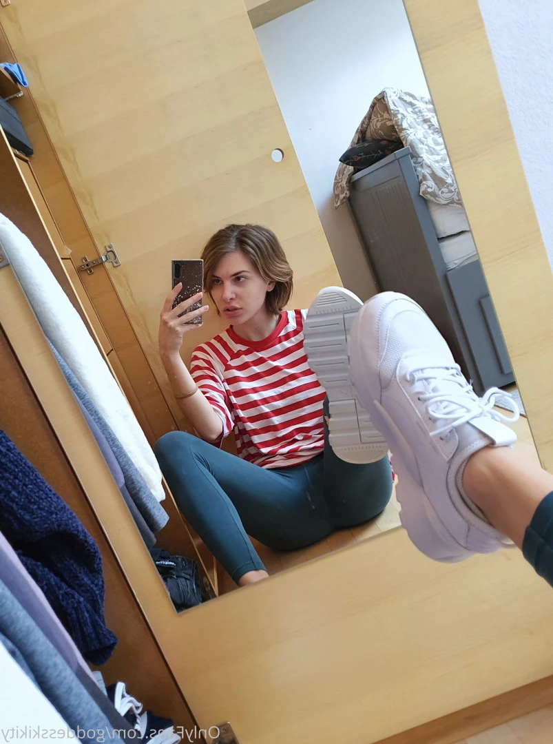 Kiki 🌹 [ kikigoddess ] Onlyfans leaked photo 5626481 on Hotleaks.tv