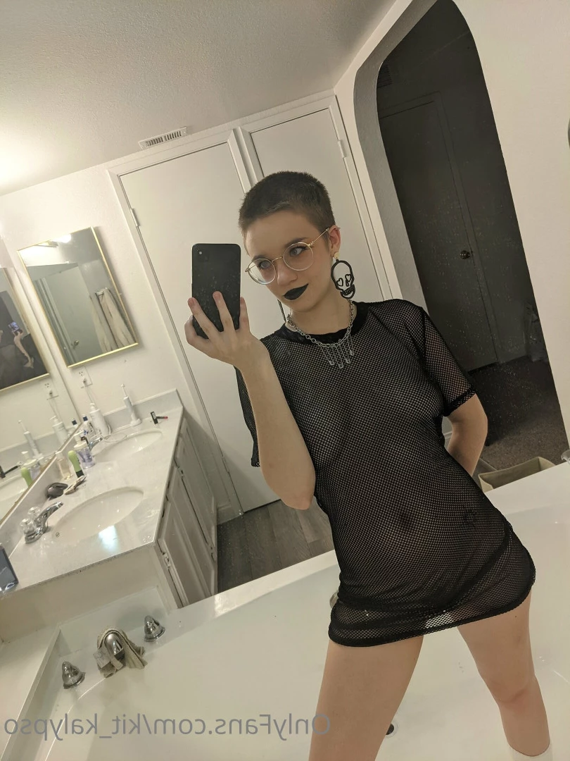 Kit Kalypso [ kit_kalypso ] Onlyfans leaked photo 5682690 on Hotleaks.tv