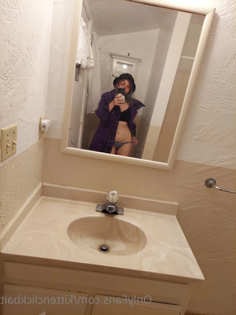 Your Kitten No PPV [ kittenclickbait ] Onlyfans leaked photo 5537043 on Hotleaks.tv