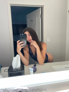 5708895