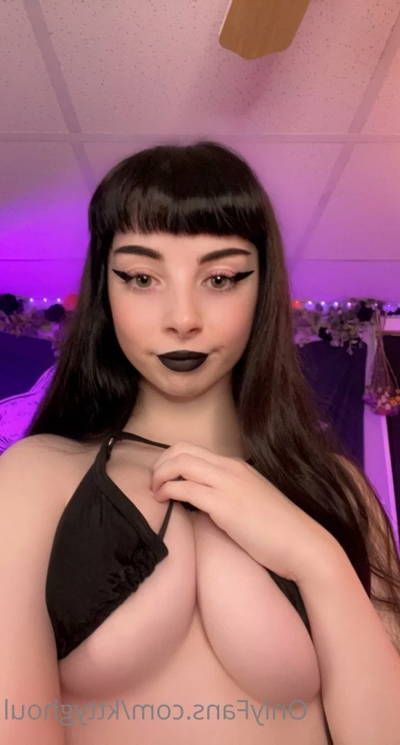 elissa ♡ [ kttyghoul ] Onlyfans leaked photo 5429597 on Hotleaks.tv