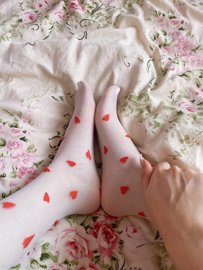 🌸 kitten 🌸 [ kutiekitten ] Onlyfans leaked photo 10715789 on Hotleaks.tv