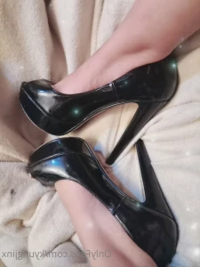 5537142