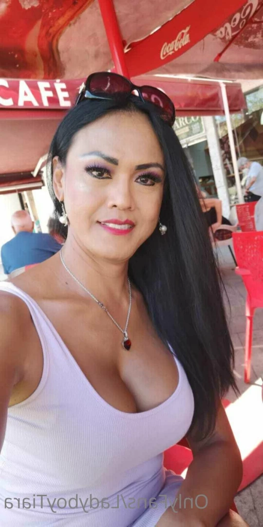 🦋 Ladyboy TS Tiara 🦋 [ ladyboytiara ] Onlyfans leaked photo 11471410 on Hotleaks.tv