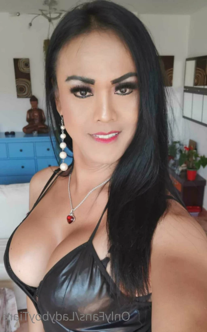 🦋 Ladyboy TS Tiara 🦋 [ ladyboytiara ] Onlyfans leaked photo 11724299 on Hotleaks.tv