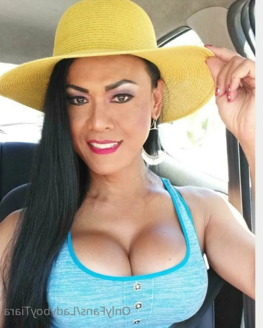 🦋 Ladyboy TS Tiara 🦋 [ ladyboytiara ] Onlyfans leaked photo 12408777 on Hotleaks.tv