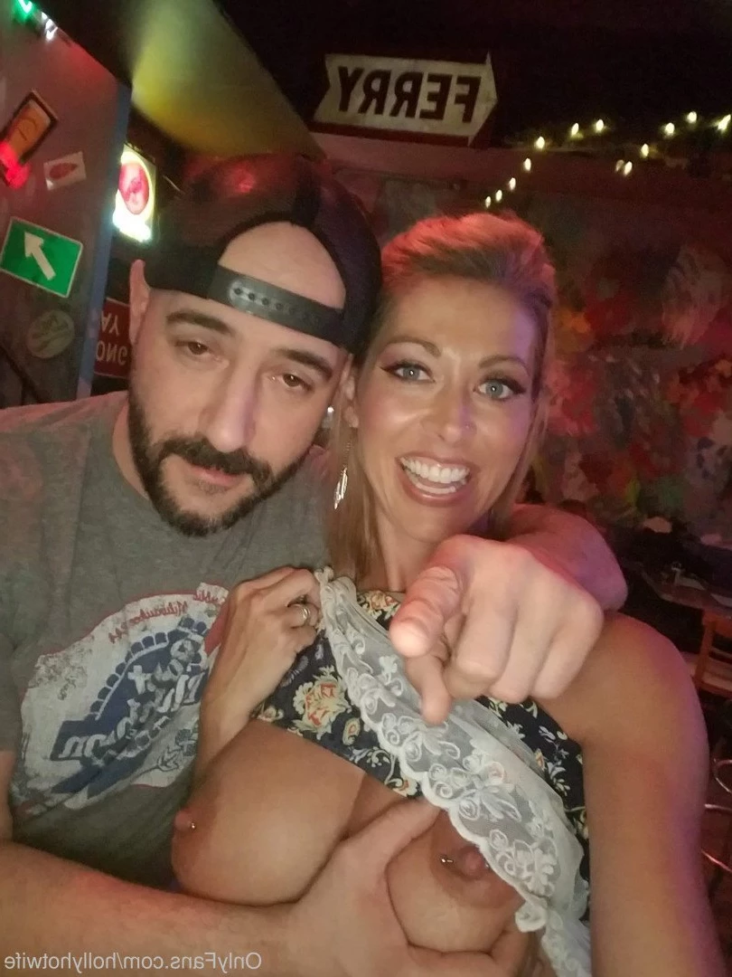 hollyhotwife Onlyfans leaked photo 490853 on Hotleaks.tv