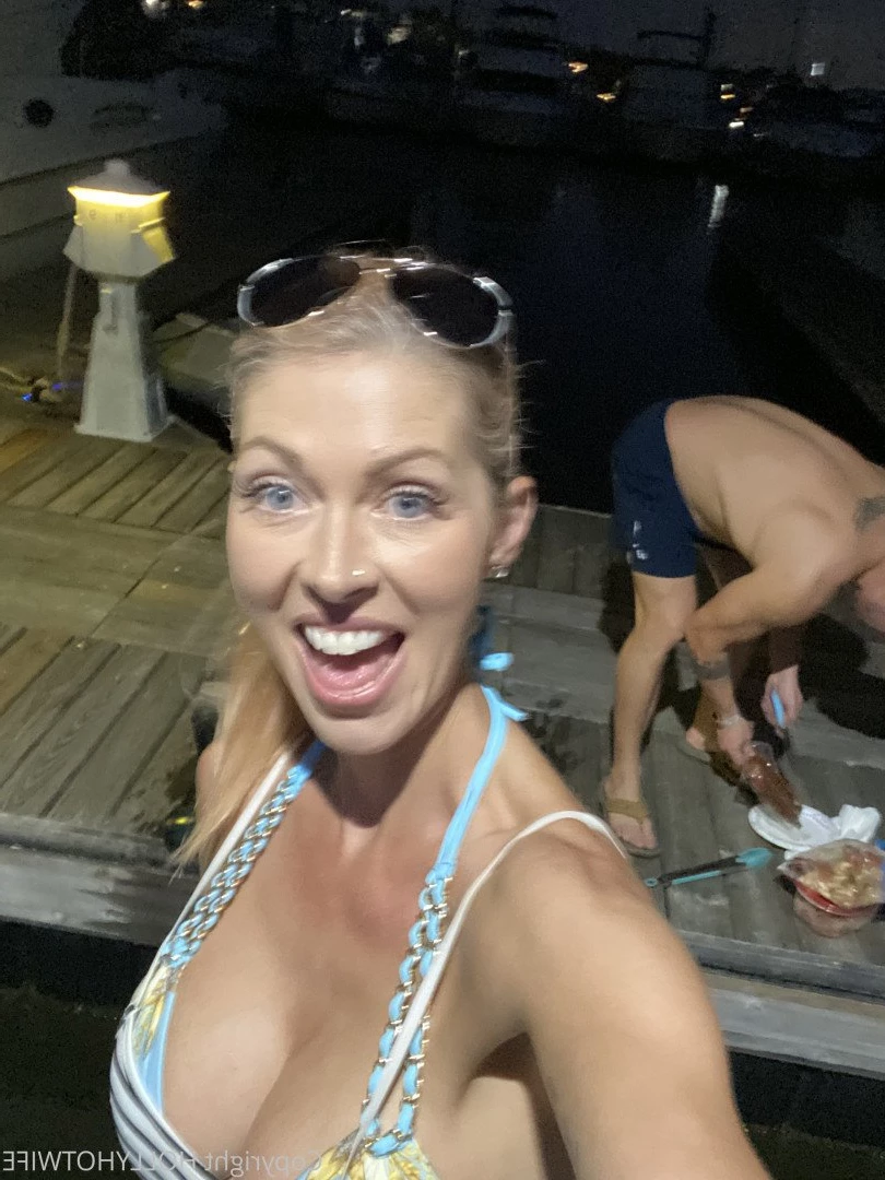 hollyhotwife Onlyfans leaked photo 491810 on Hotleaks.tv