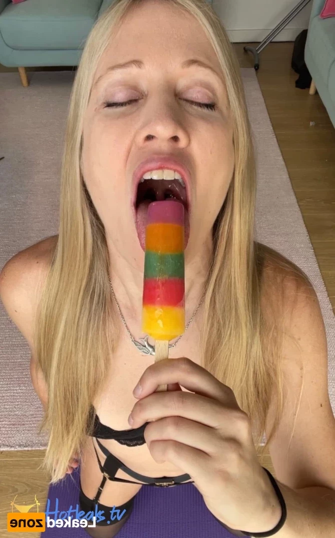 lara6683 Onlyfans leaked photo 13816395 on Hotleaks.tv