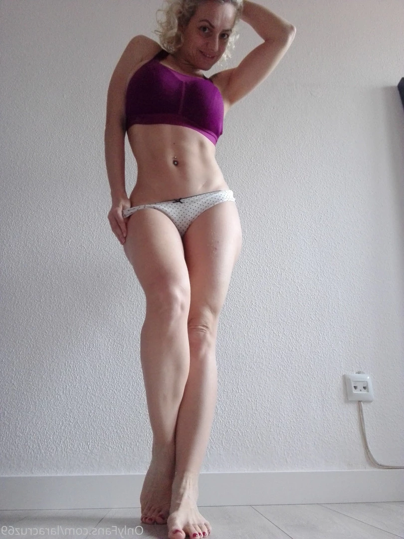 🔥SEXTING🔥VIDEO CALL🔥DICK RATE🔥 [ lara_cruz30 ] Onlyfans leaked photo 5522420 on Hotleaks.tv