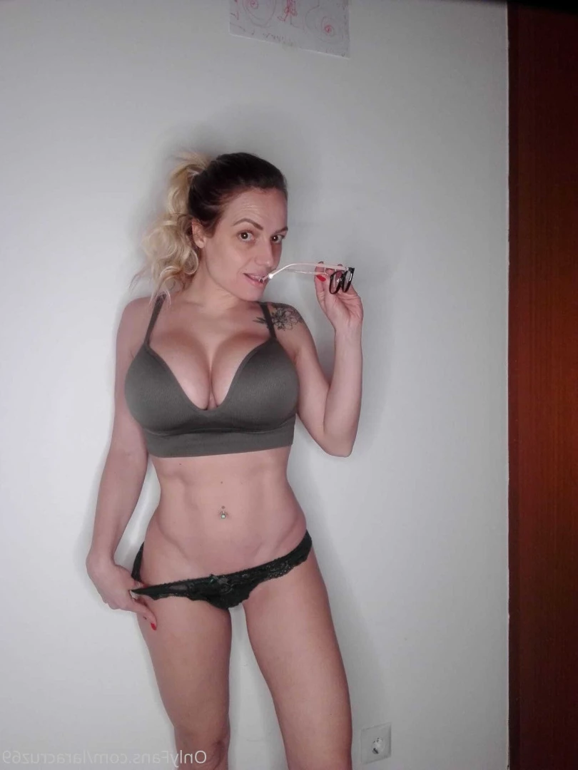🔥SEXTING🔥VIDEO CALL🔥DICK RATE🔥 [ lara_cruz30 ] Onlyfans leaked photo 5523026 on Hotleaks.tv