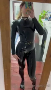 Miss Chill - LATEXnCHILL [ latexnchill ] Onlyfans leaked video 18270169 on Hotleaks.tv