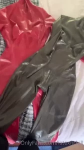 Miss Chill - LATEXnCHILL [ latexnchill ] Onlyfans leaked video 18270357 on Hotleaks.tv