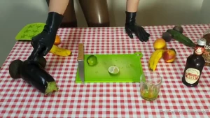 Miss Chill - LATEXnCHILL [ latexnchill ] Onlyfans leaked video 18270400 on Hotleaks.tv