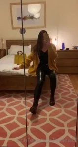 18270472