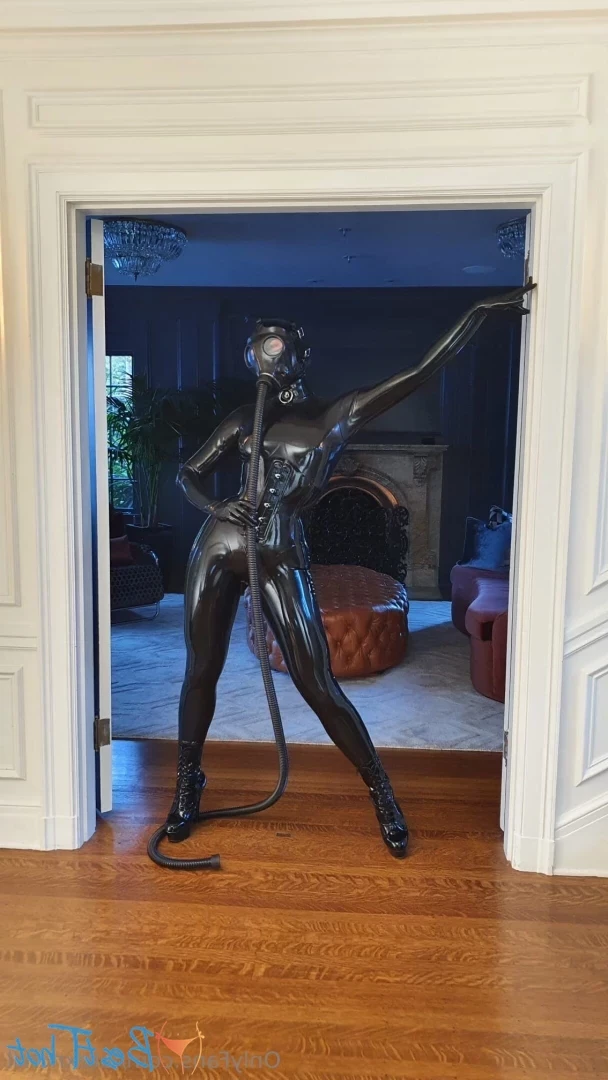 Miss Chill - LATEXnCHILL [ latexnchill ] Onlyfans leaked photo 18656159 on Hotleaks.tv