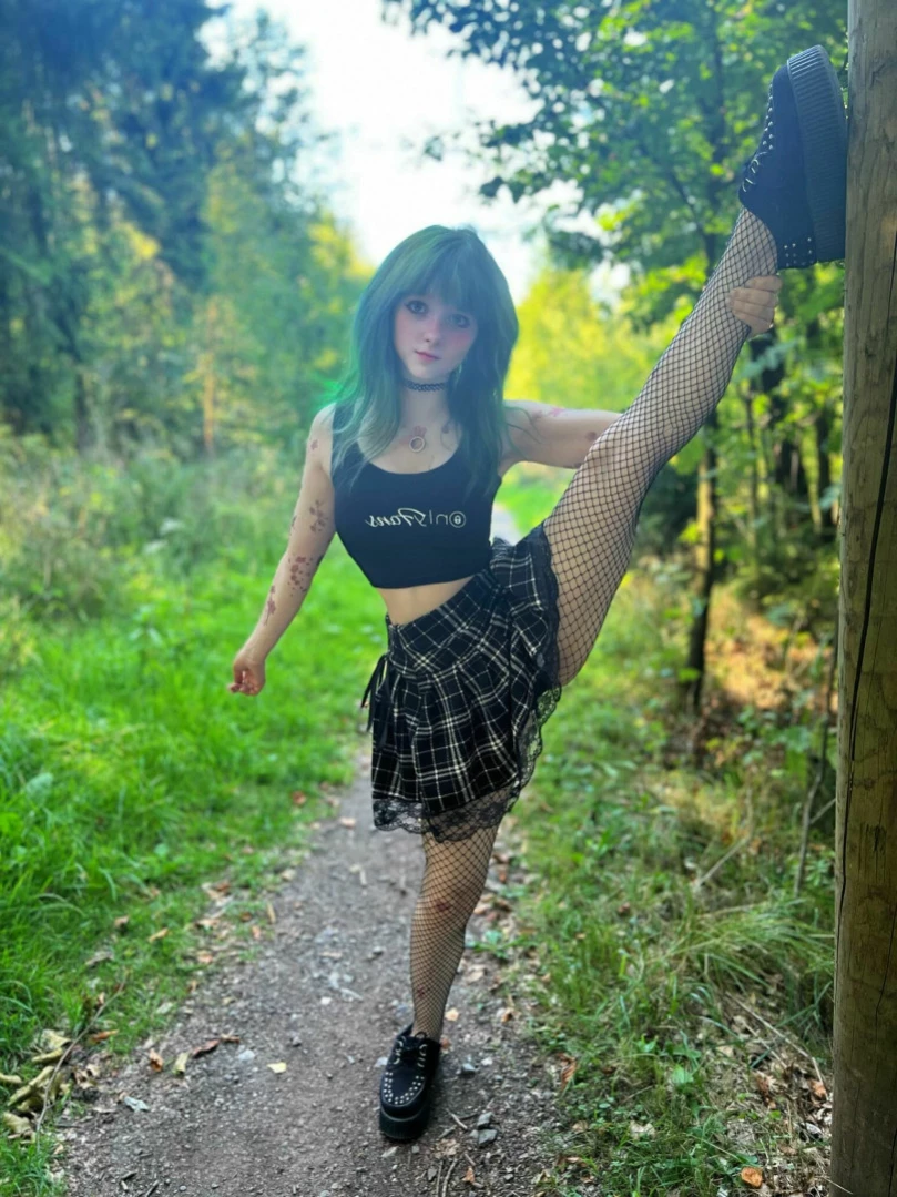 Lei from id0lls / Luna D.Light FREE [ lei_id0lls ] Onlyfans leaked photo 11149671 on Hotleaks.tv