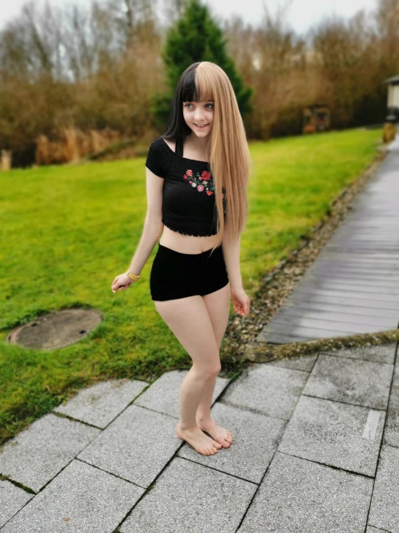 Lei from id0lls / Luna D.Light FREE [ lei_id0lls ] Onlyfans leaked photo 12444104 on Hotleaks.tv