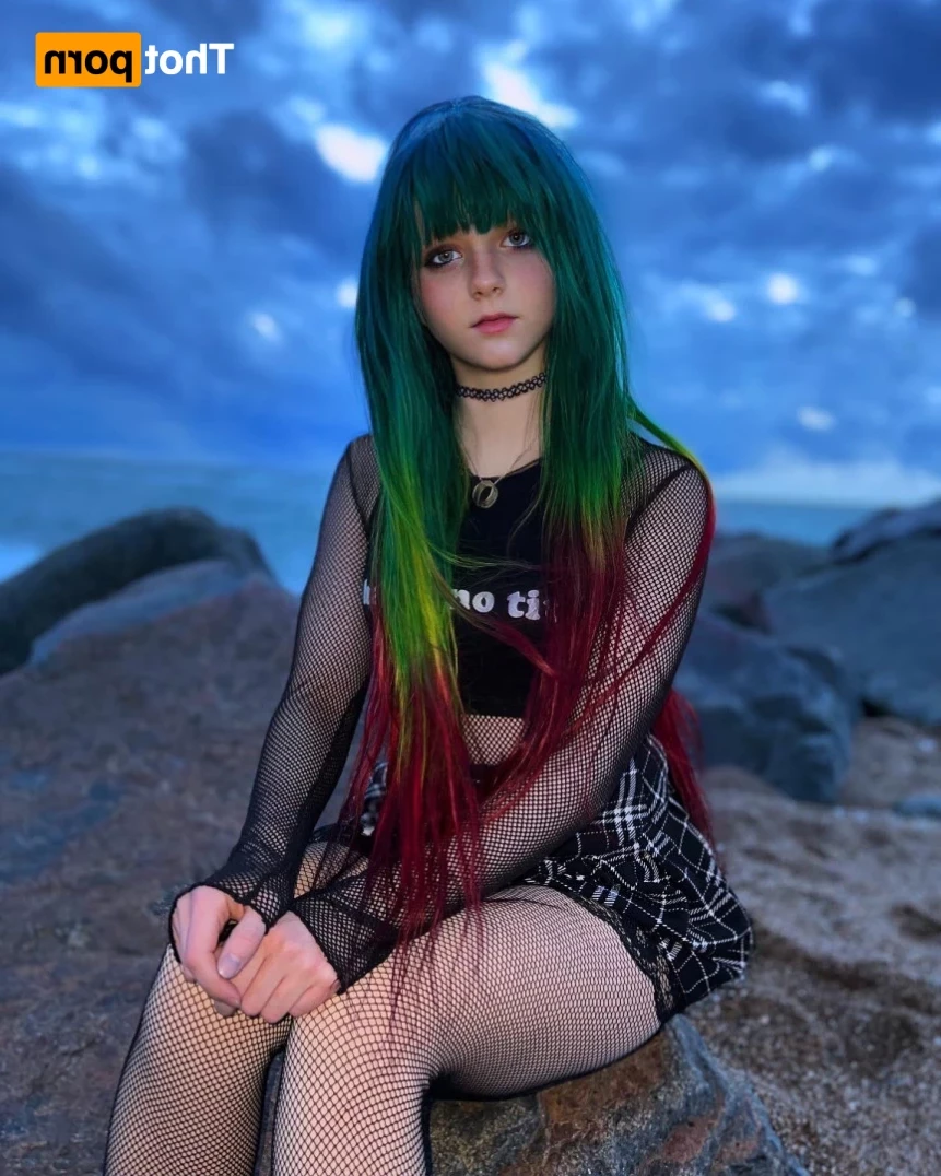 Lei from id0lls / Luna D.Light FREE [ lei_id0lls ] Onlyfans leaked photo 14560371 on Hotleaks.tv