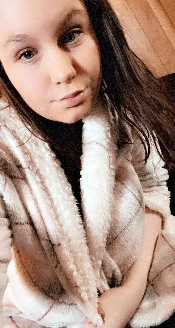 Leia’s Free Page 😈 [ leia220 ] Onlyfans leaked photo 5504572 on Hotleaks.tv