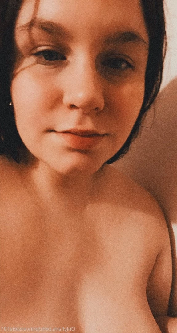 Leia’s Free Page 😈 [ leia220 ] Onlyfans leaked photo 5504830 on Hotleaks.tv