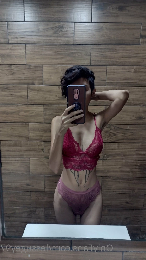 Leslie Sugey [ lessugey97 ] Onlyfans leaked photo 5697335 on Hotleaks.tv