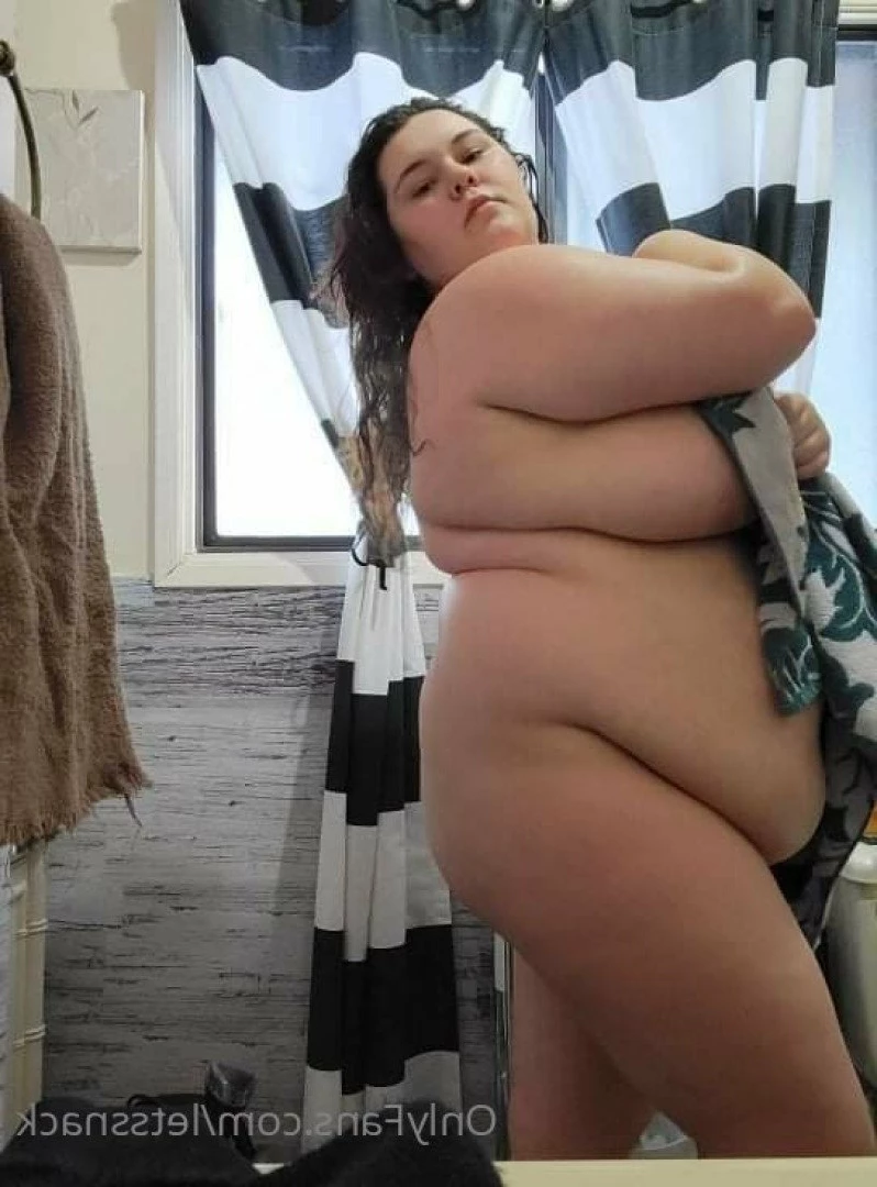 Ashligh [ letssnack ] Onlyfans leaked photo 5486662 on Hotleaks.tv