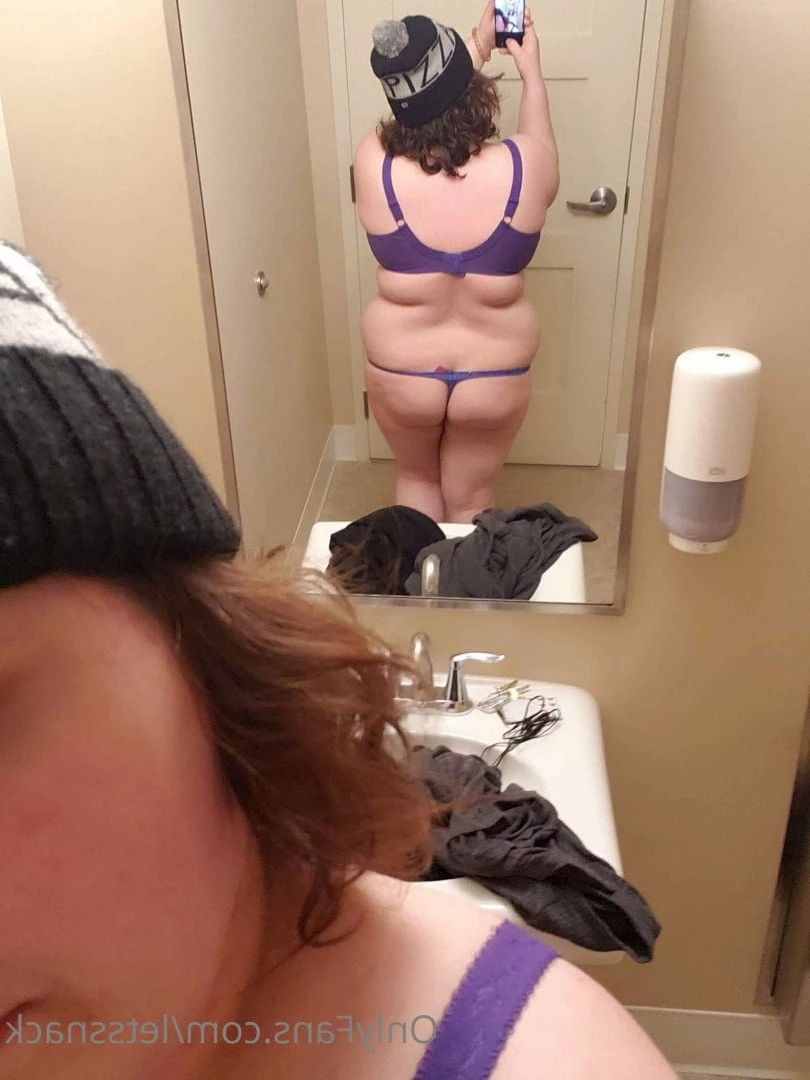 Ashligh [ letssnack ] Onlyfans leaked photo 5487490 on Hotleaks.tv