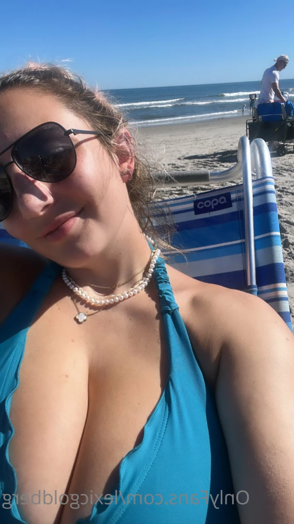 Lexi Cayla [ lexicgoldberg ] Onlyfans leaked photo 12204860 on Hotleaks.tv