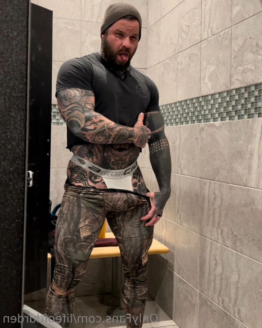 Durden [ lifeofdurden ] Onlyfans leaked photo 9764125 on Hotleaks.tv