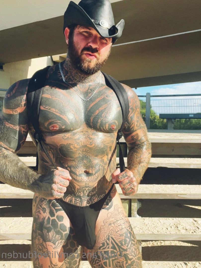 Durden [ lifeofdurden ] Onlyfans leaked photo 11712454 on Hotleaks.tv