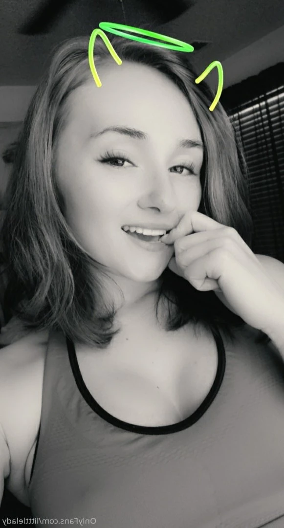Fun Sized 😘 [ liittleladyfree ] Onlyfans leaked photo 5588757 on Hotleaks.tv