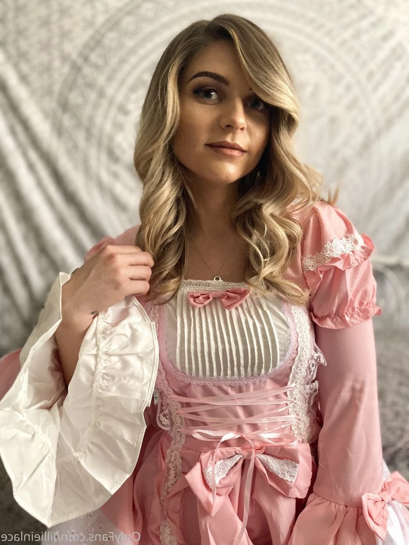 Lillie &amp; Roman’s Video Shop [ lillieinlace ] Onlyfans leaked photo 5395948 on Hotleaks.tv