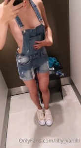 Lilly [ lilly_vanilli ] Onlyfans leaked video 10570554 on Hotleaks.tv