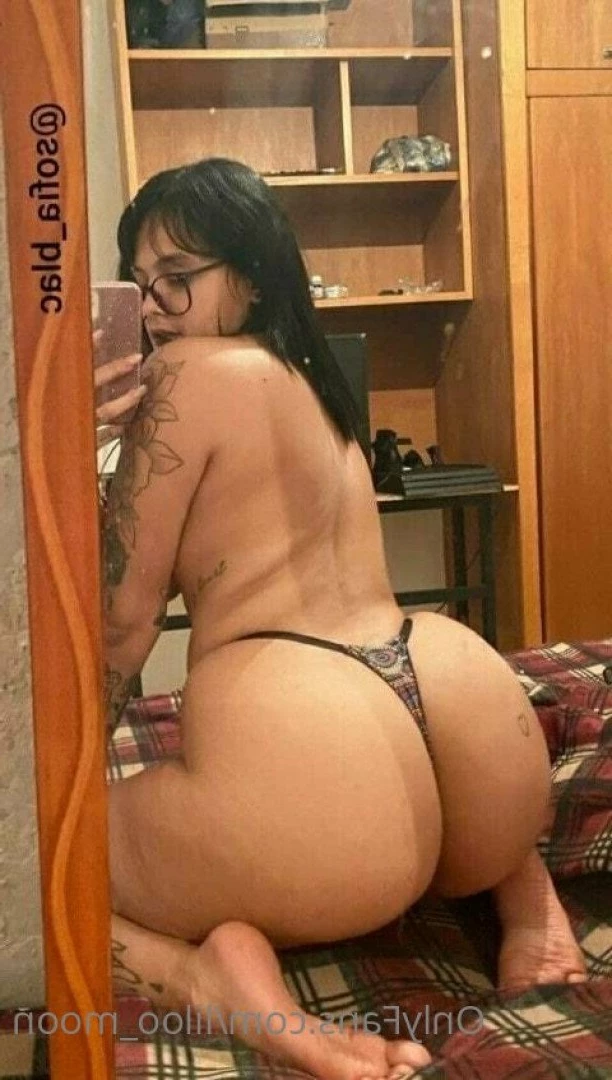 𝐪𝐮𝐞𝐞𝐧 𝐨𝐟 𝐡𝐨𝐭 𝐉𝐎𝐈 😏💦 [ liloo_moon ] Onlyfans leaked photo 5172444 on Hotleaks.tv