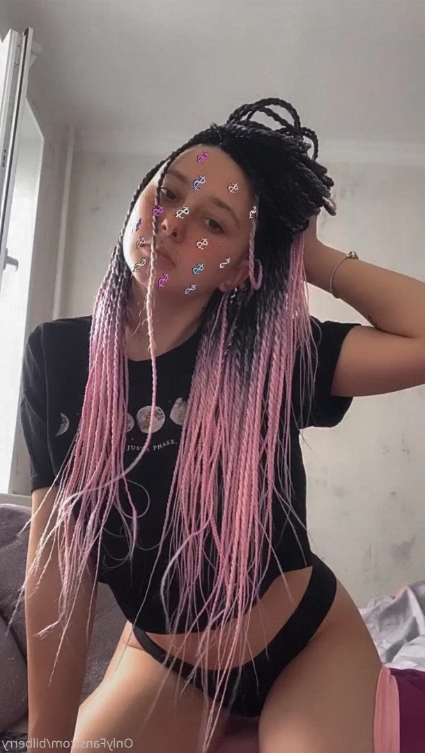 𝐪𝐮𝐞𝐞𝐧 𝐨𝐟 𝐡𝐨𝐭 𝐉𝐎𝐈 😏💦 [ liloo_moon ] Onlyfans leaked photo 5173288 on Hotleaks.tv