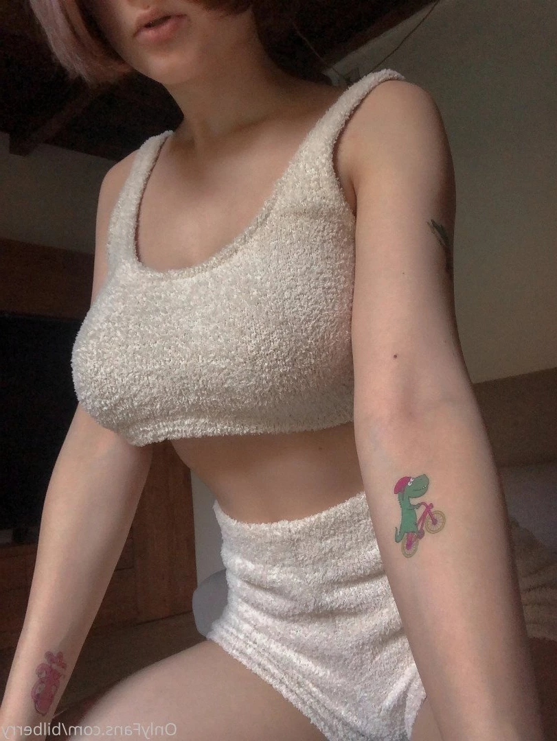 𝐪𝐮𝐞𝐞𝐧 𝐨𝐟 𝐡𝐨𝐭 𝐉𝐎𝐈 😏💦 [ liloo_moon ] Onlyfans leaked photo 5173710 on Hotleaks.tv