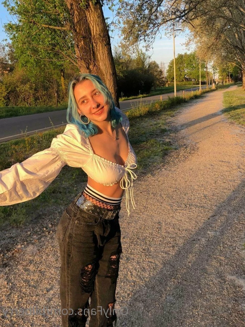 𝐪𝐮𝐞𝐞𝐧 𝐨𝐟 𝐡𝐨𝐭 𝐉𝐎𝐈 😏💦 [ liloo_moon ] Onlyfans leaked photo 5174779 on Hotleaks.tv