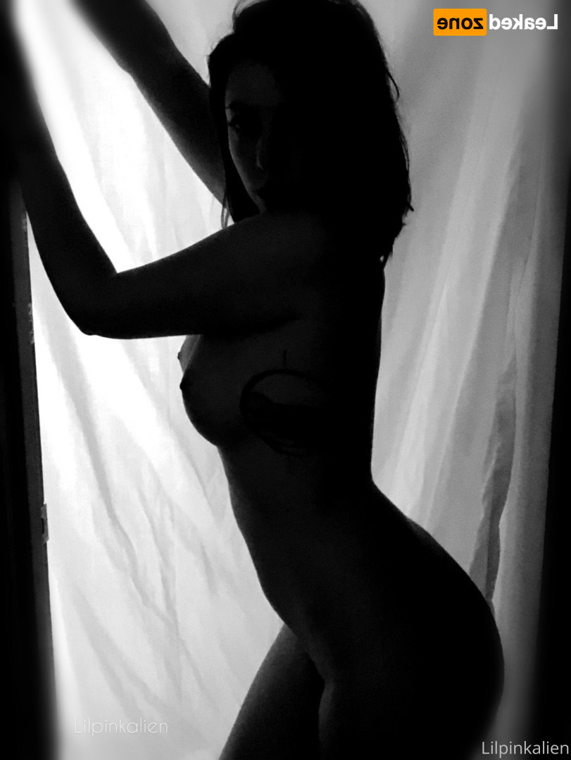 Naomi ✨ [ lilpinkalien ] Onlyfans leaked photo 16726525 on Hotleaks.tv