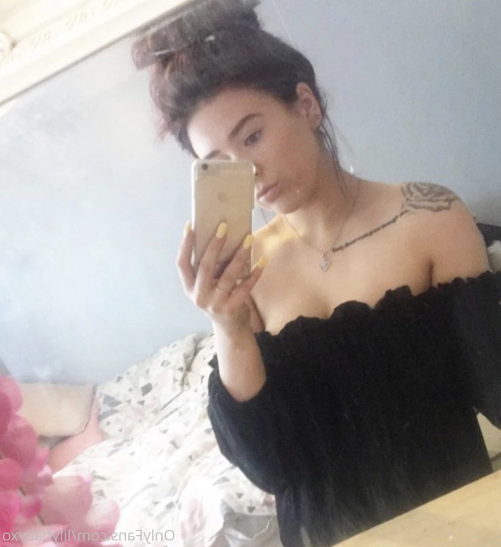 LILY👑 DM ME 😉 [ lilybabyxo ] Onlyfans leaked photo 5628621 on Hotleaks.tv