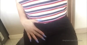 LILY👑 DM ME 😉 [ lilybabyxo ] Onlyfans leaked video 8693003 on Hotleaks.tv