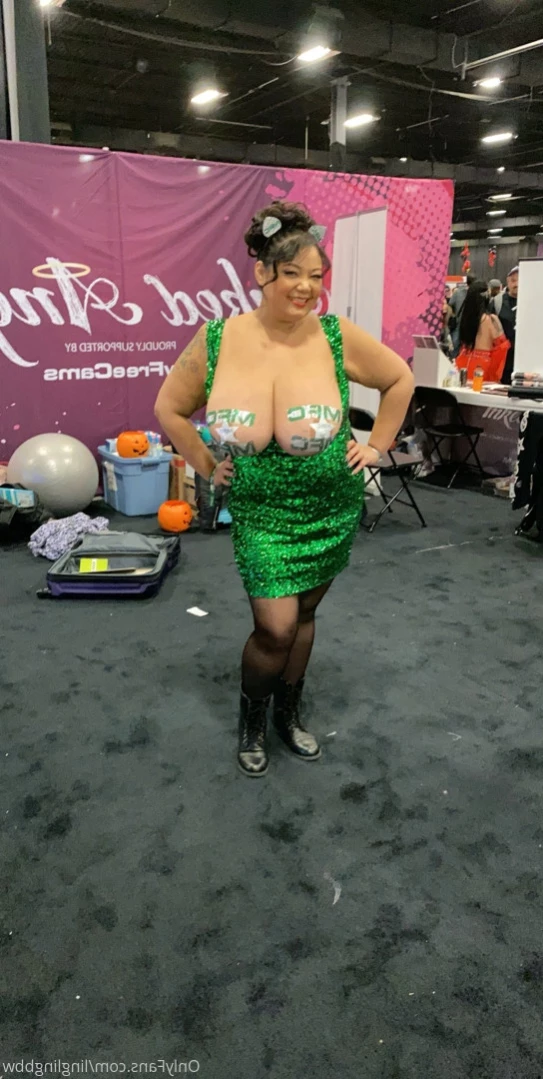 LingLing’s Big Bad Boobies [ linglingbbw ] Onlyfans leaked photo 11151786 on Hotleaks.tv
