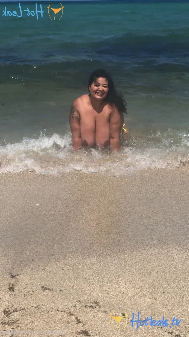 LingLing’s Big Bad Boobies [ linglingbbw ] Onlyfans leaked photo 11371351 on Hotleaks.tv