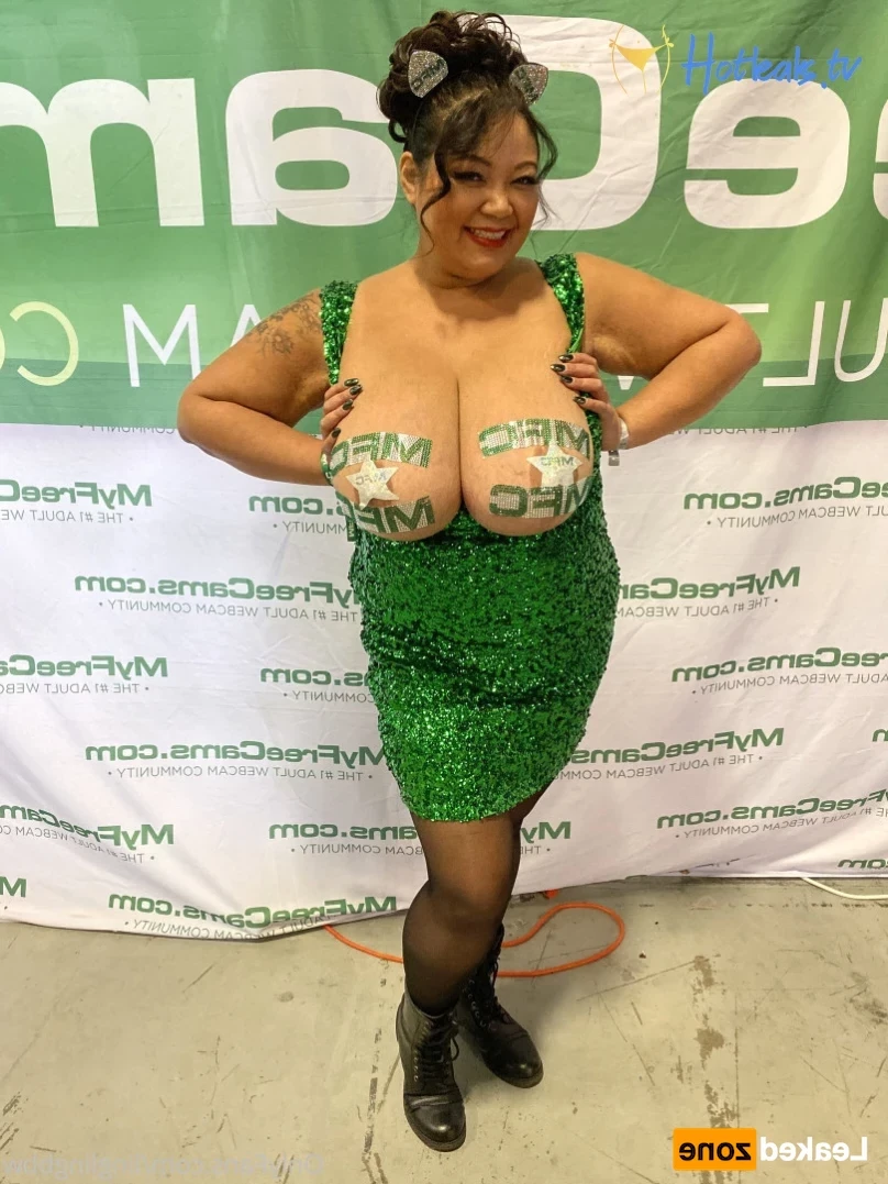 LingLing’s Big Bad Boobies [ linglingbbw ] Onlyfans leaked photo 14369810 on Hotleaks.tv