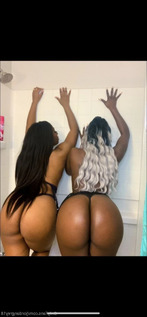 lisajune Onlyfans leaked photo 13586943 on Hotleaks.tv